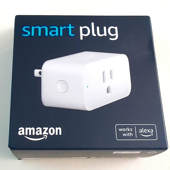 NEW Amazon Smart Plug / Alexa - Picture 1 of 6